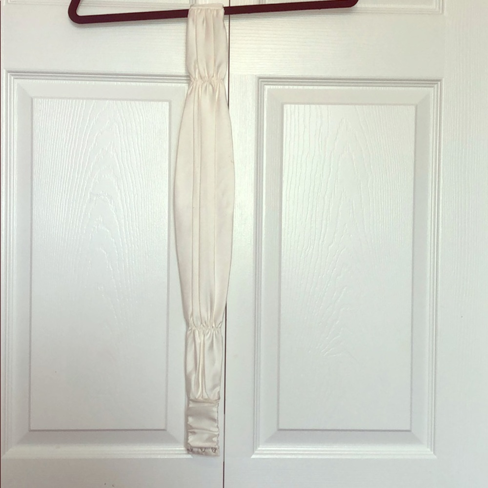 Bridesmaid dress sash
